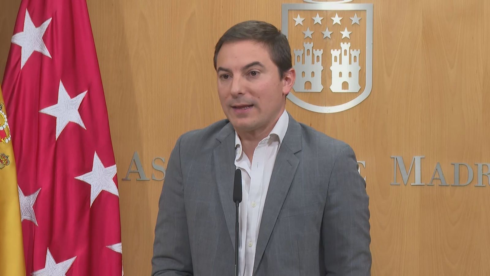 Lobato seguirá como diputado en la Asamblea