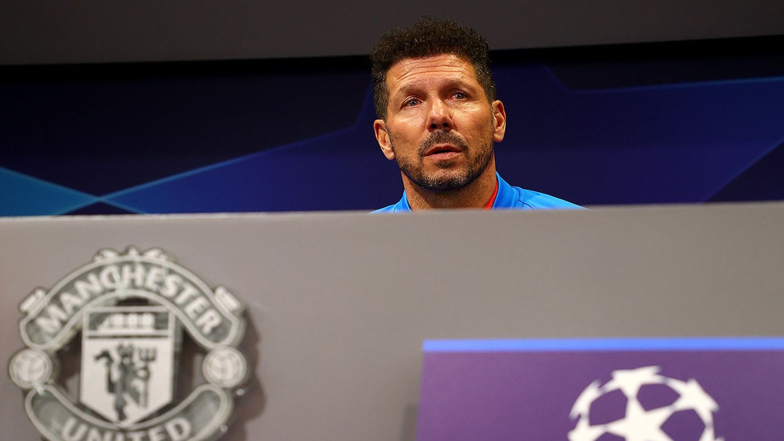 Simeone espera "un partido dinámico" en Old Trafford