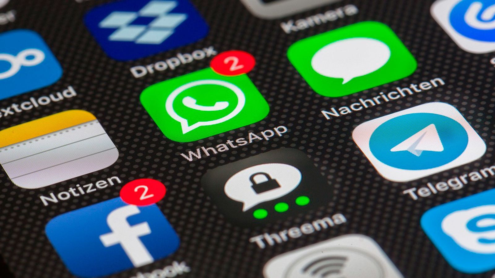 Aplicaciones de redes sociales en un teléfono móvil