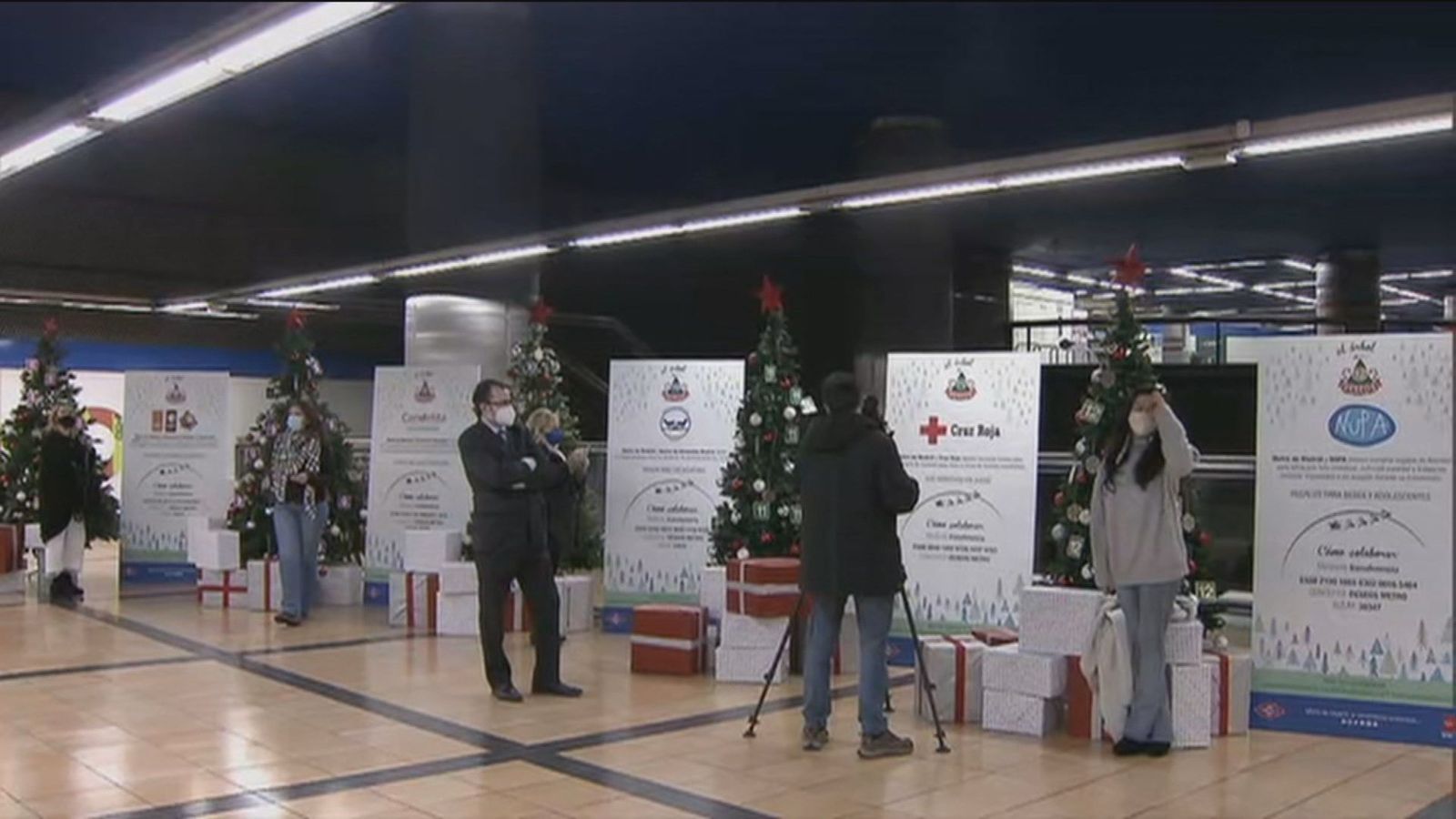 Los 'árboles de los deseos' llegan al metro de Madrid