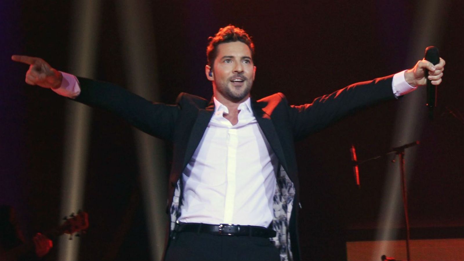 David Bisbal ilusionado de nuevo por la paternidad