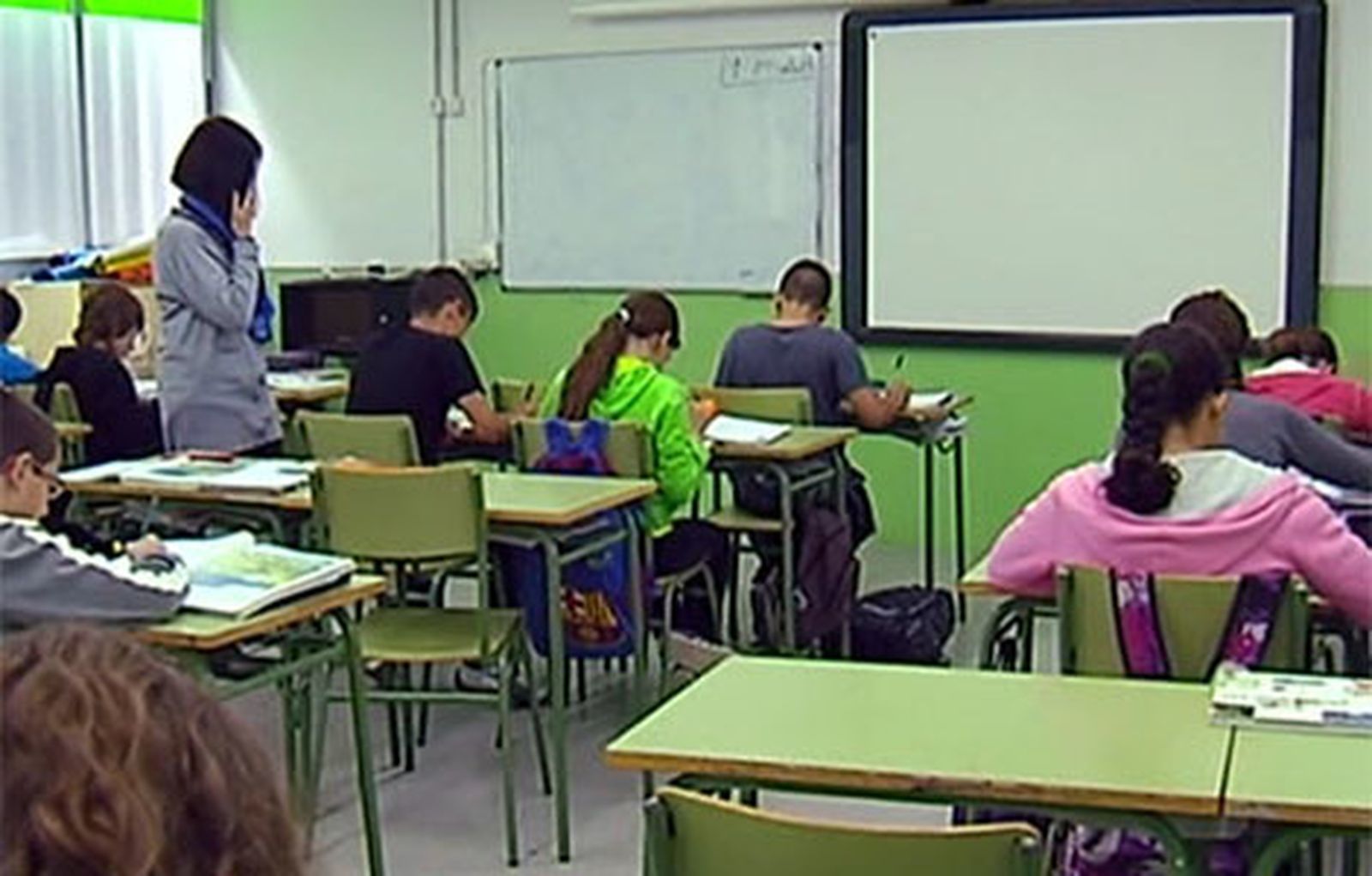 clase_aula_educacion_estudiantes_profesores