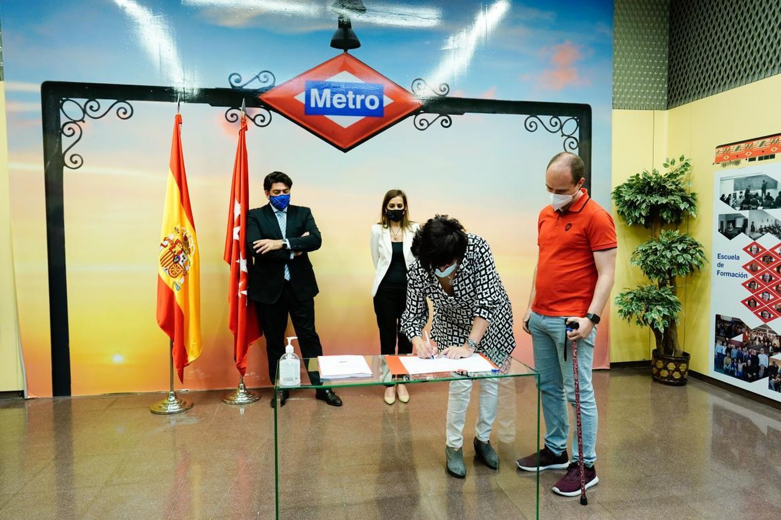 Firma del convenio colectivo de Metro