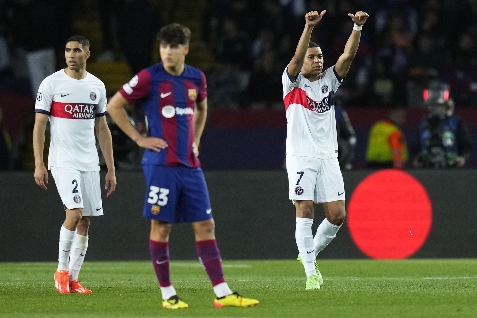 Mbappé ante el Barça