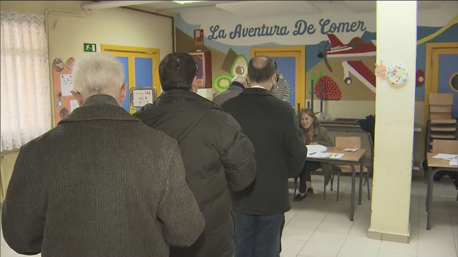Las anécdotas del 10-N en los colegios electorales