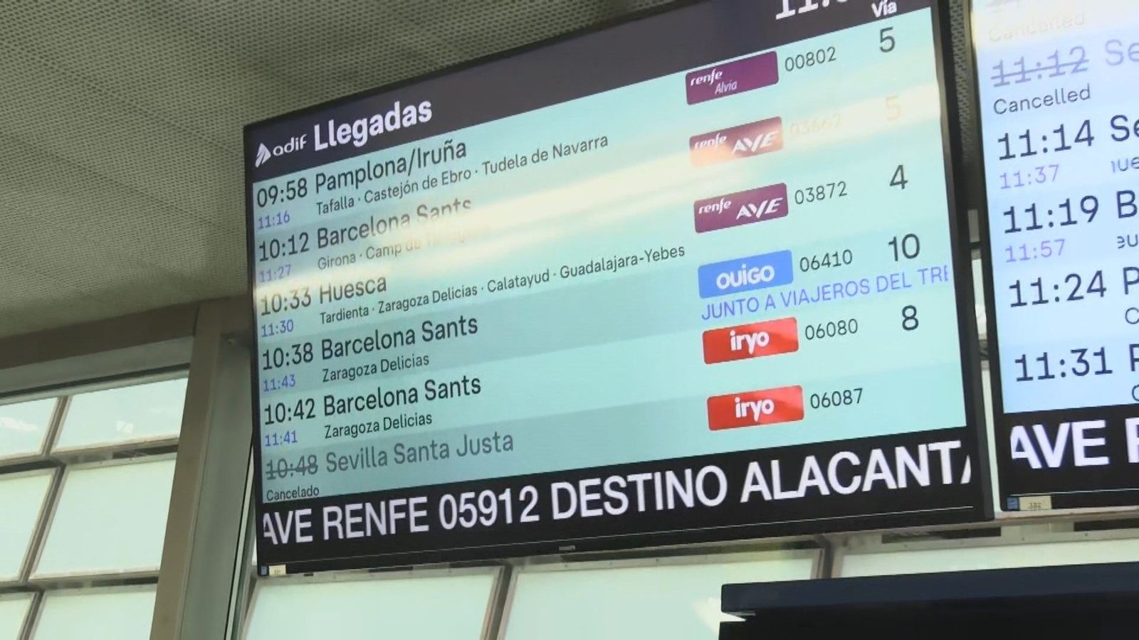 Continúan los retrasos en trenes por las limitaciones de velocidad