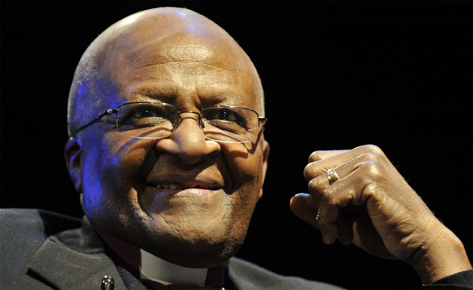 Desmond Tutu, el arzobispo sudafricano y Nobel de la Paz, muere a los 90 años