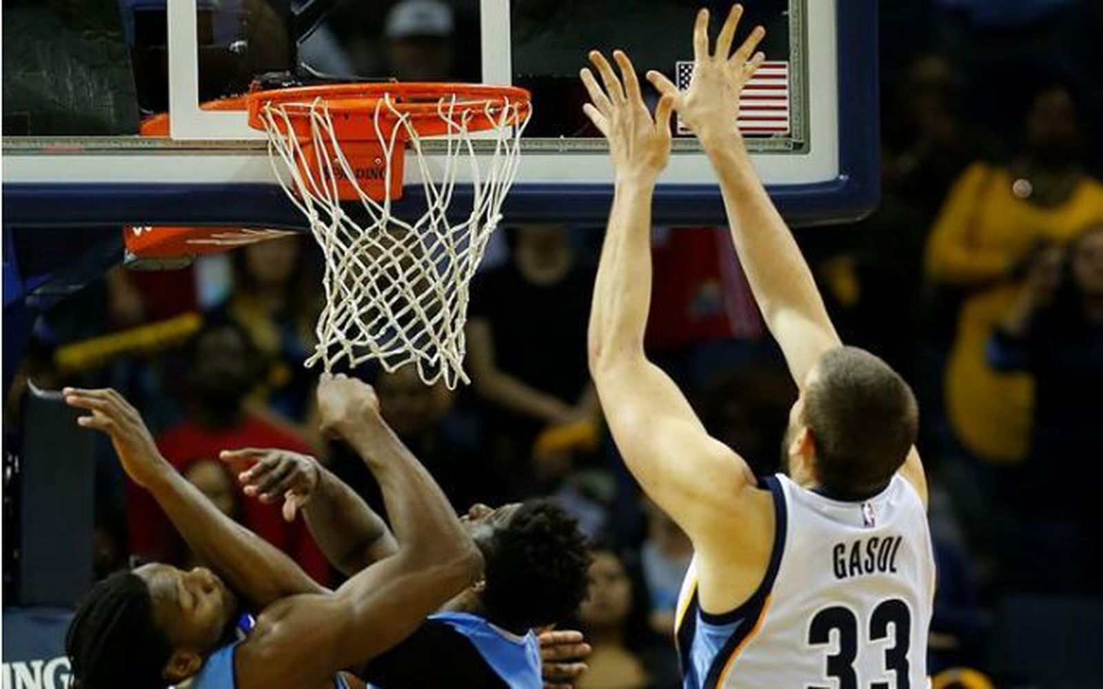 Marc Gasol sella la victoria de los Grizzlies