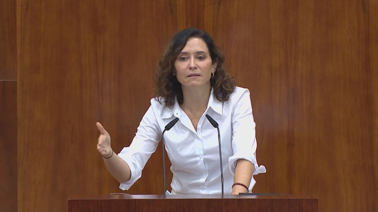 Ayuso se reafirma en recurrir el decreto que endurece la creación de universidades privadas