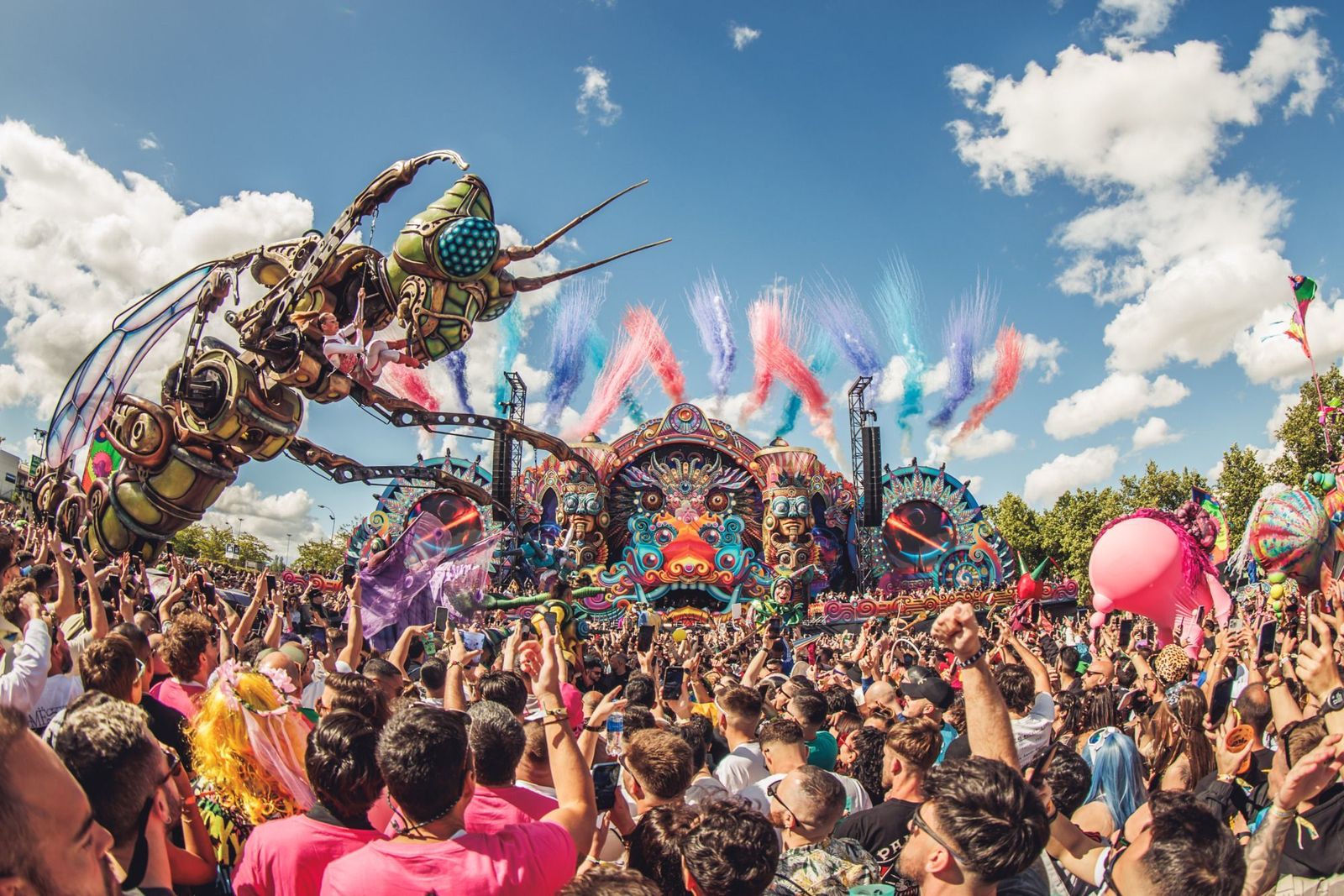 Elrow Town