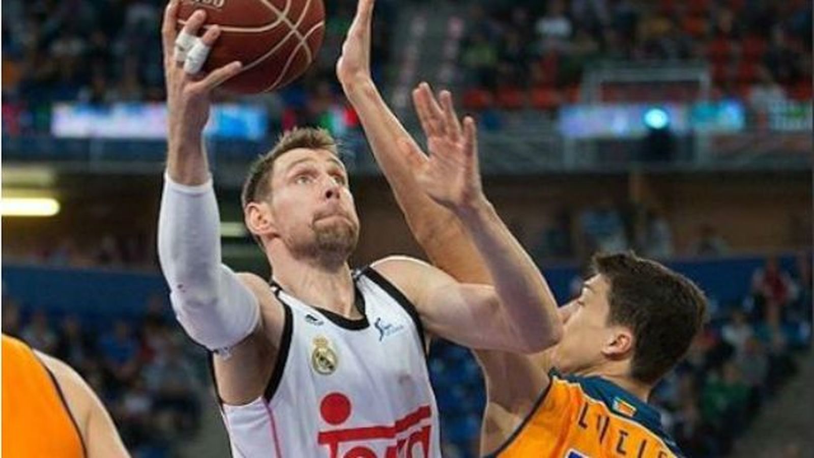 El Real Madrid busca recuperar el factor cancha en Valencia
