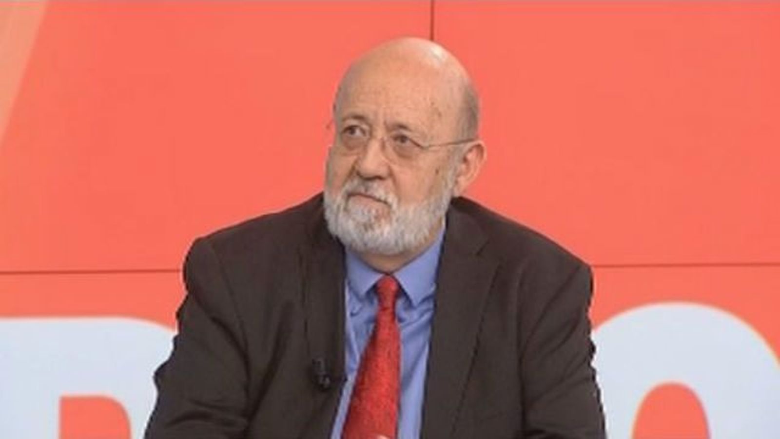 Las reacciones a las encuestas del CIS entre la cautela y el escepticismo