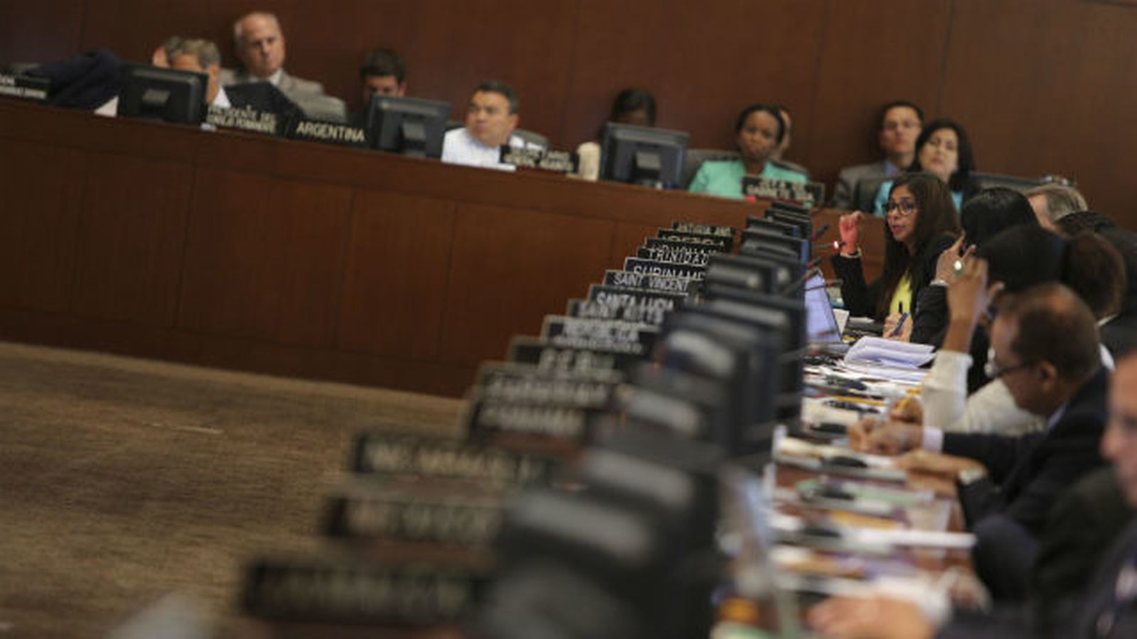 Venezuela pierde y la Organización de Estados Americanos inicia la sesión sobre la Carta Democrática