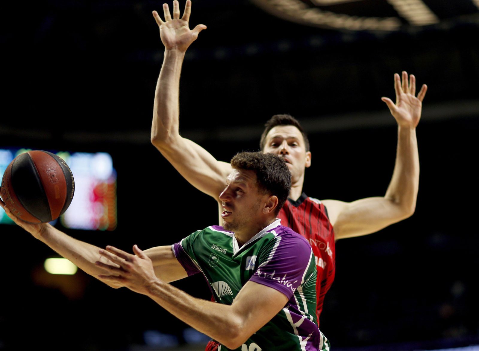 89-84. El Unicaja sigue sin ritmo, pero gana a un interesante Fuenlabrada