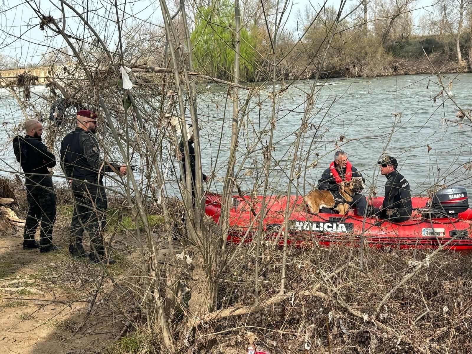 Búsqueda de un joven de Logroño en el río Ebro