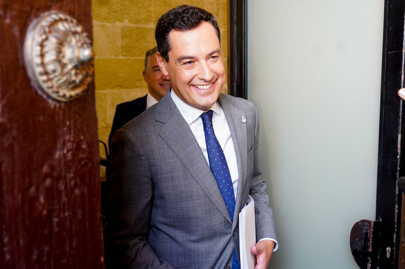 Debate de investidura: Juanma Moreno promete usar la mayoría "con cabeza y corazón" para no convertirse en un "freno"