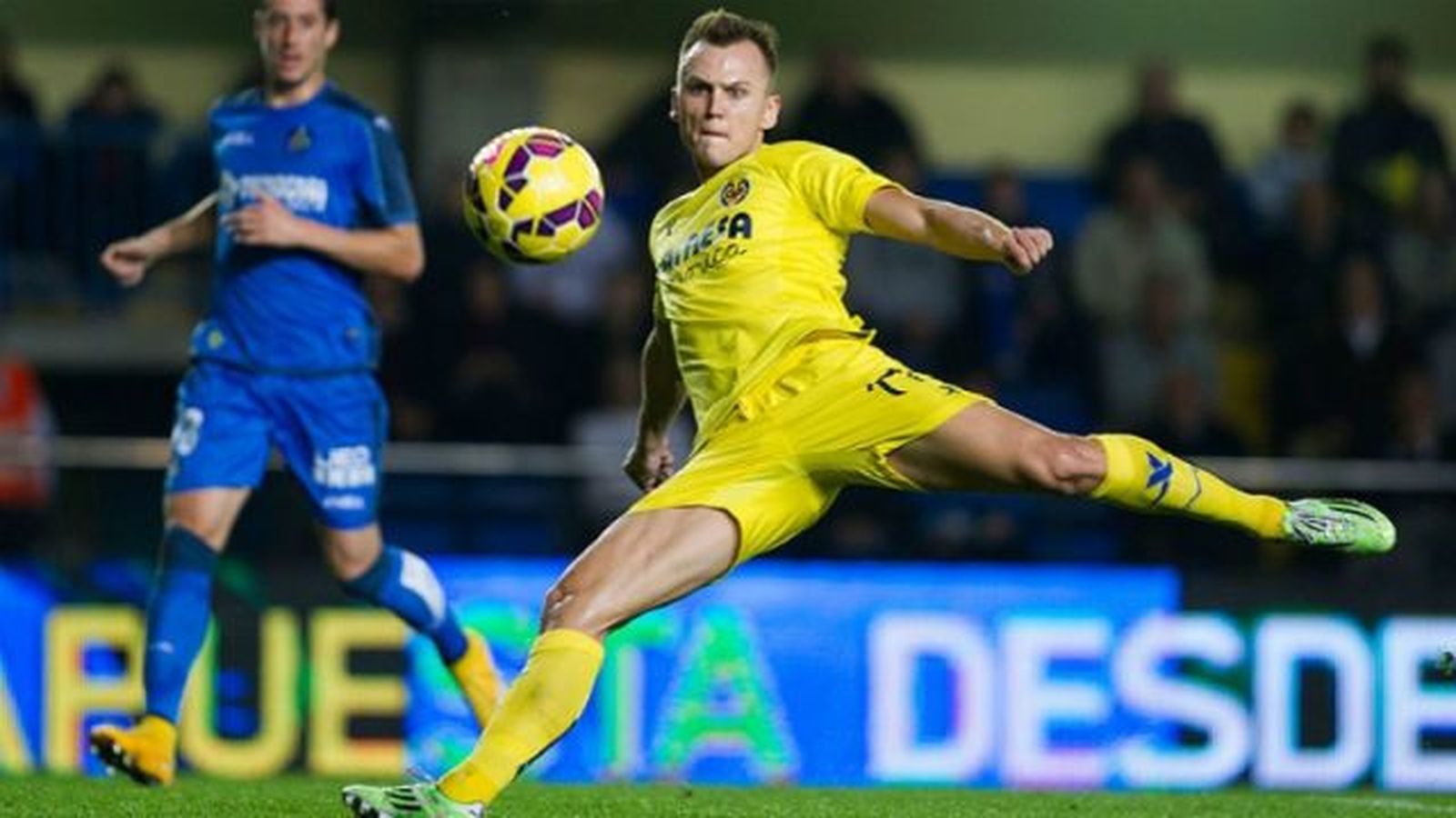 2-1. El Getafe acaba su buena racha en Villarreal