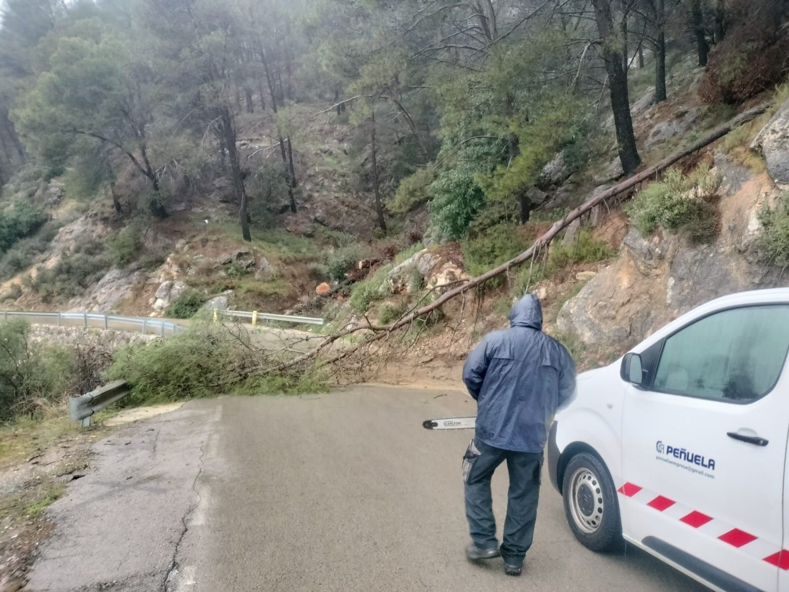 Borrasca Francis deja 15 carreteras cortadas en España por nieve, lluvia y hielo