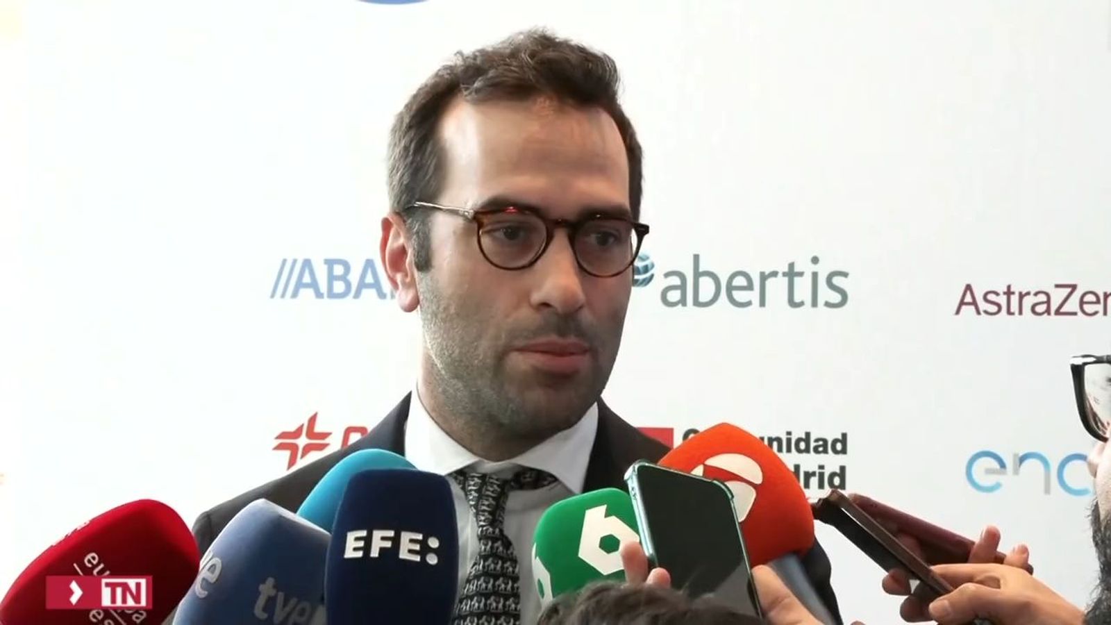 El Gobierno se muestra contrario a la OPA del BBVA al Sabadell