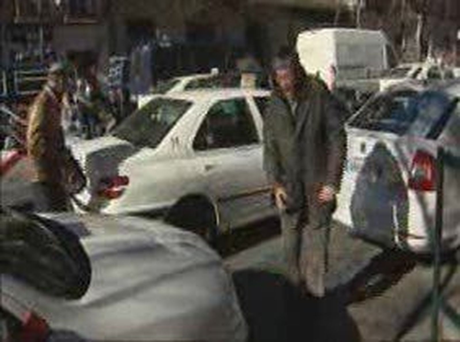 TAXISTAS_2011121V0.wmv