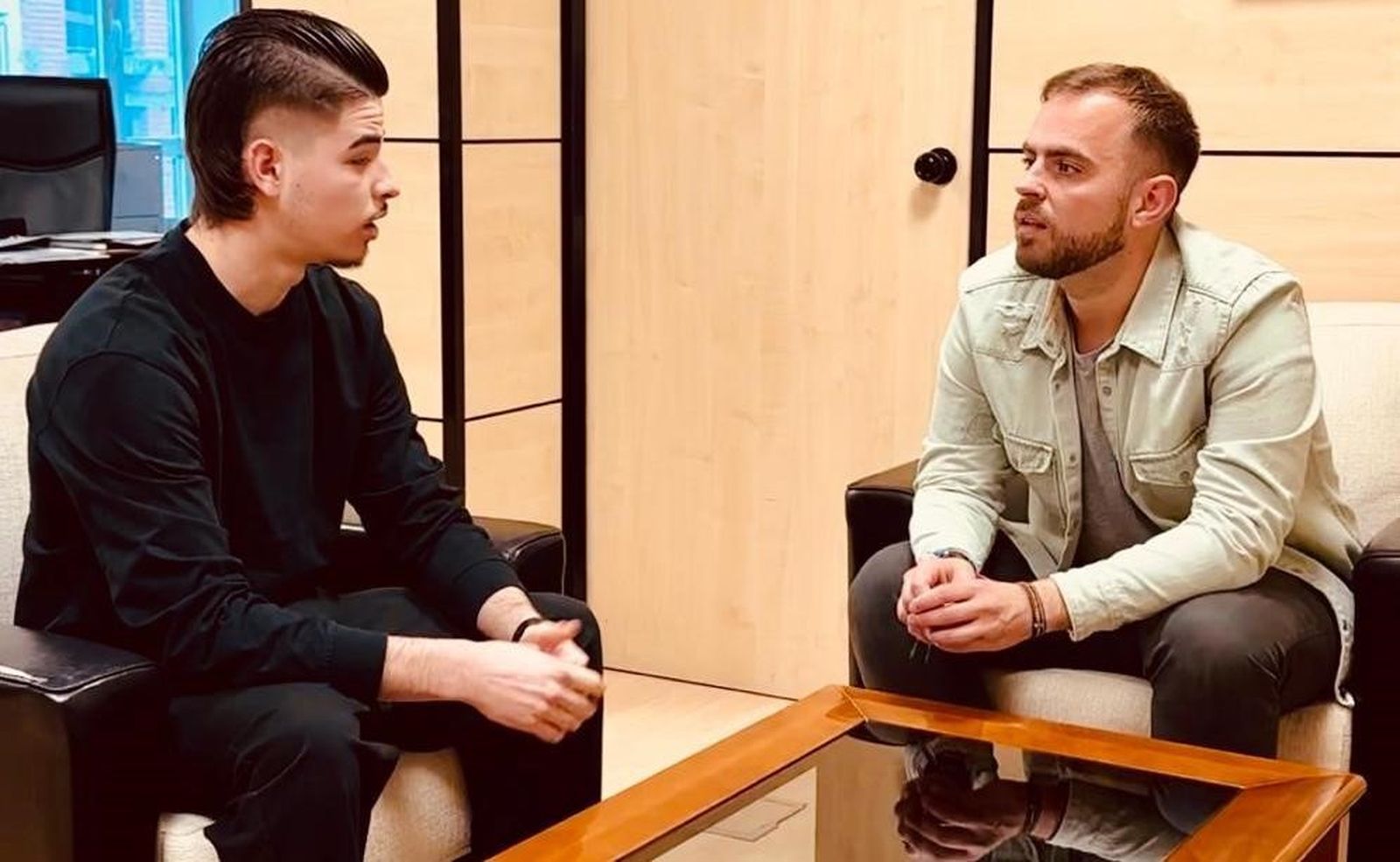 Samuel Carballares y Alejandro Escribano durante su encuentro