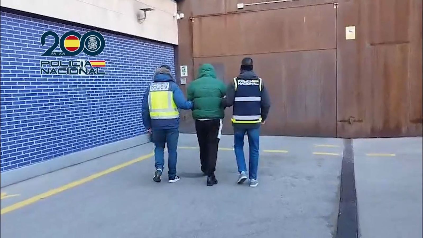 Cuatro detenidos por robar en un salón de juegos en Arganzuela empleando un arma de fuego