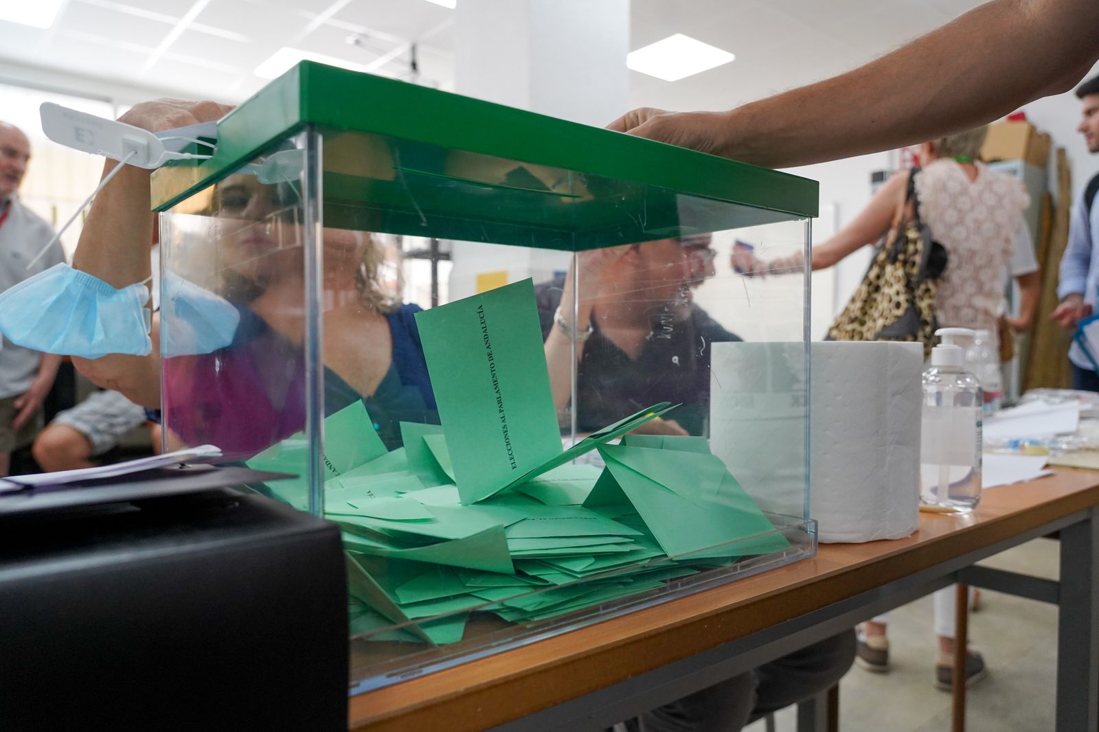 Urnas utilizadas en las elecciones al parlamento andaluz de 2022