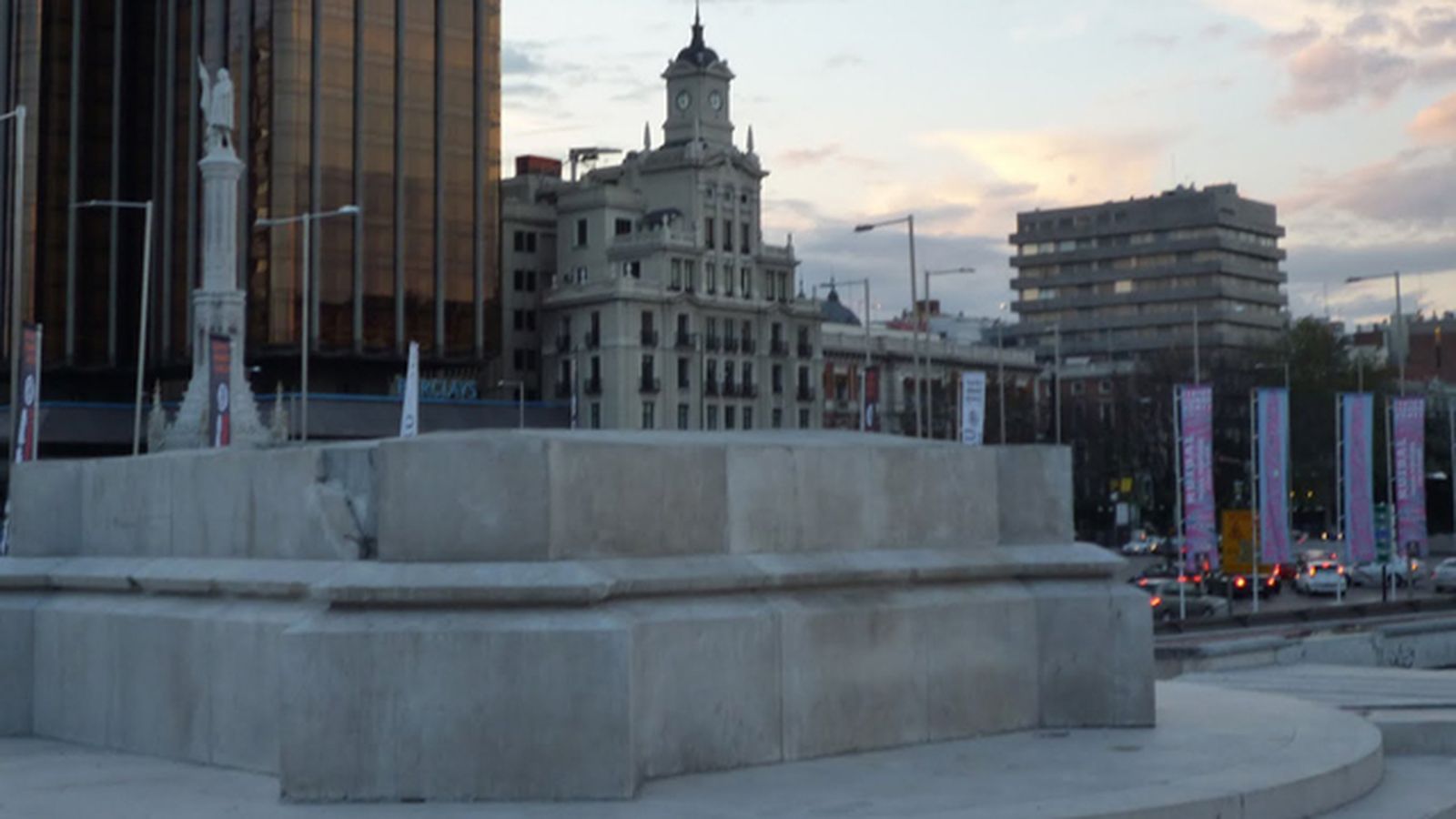 pedestal-colon_1