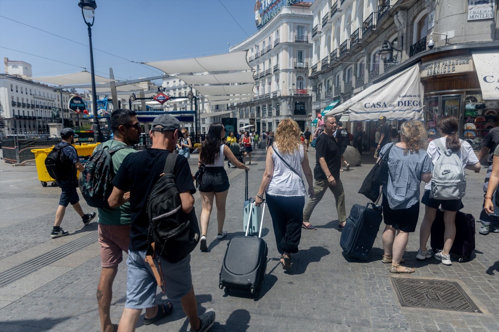 Turistas en la Puerta del Sol