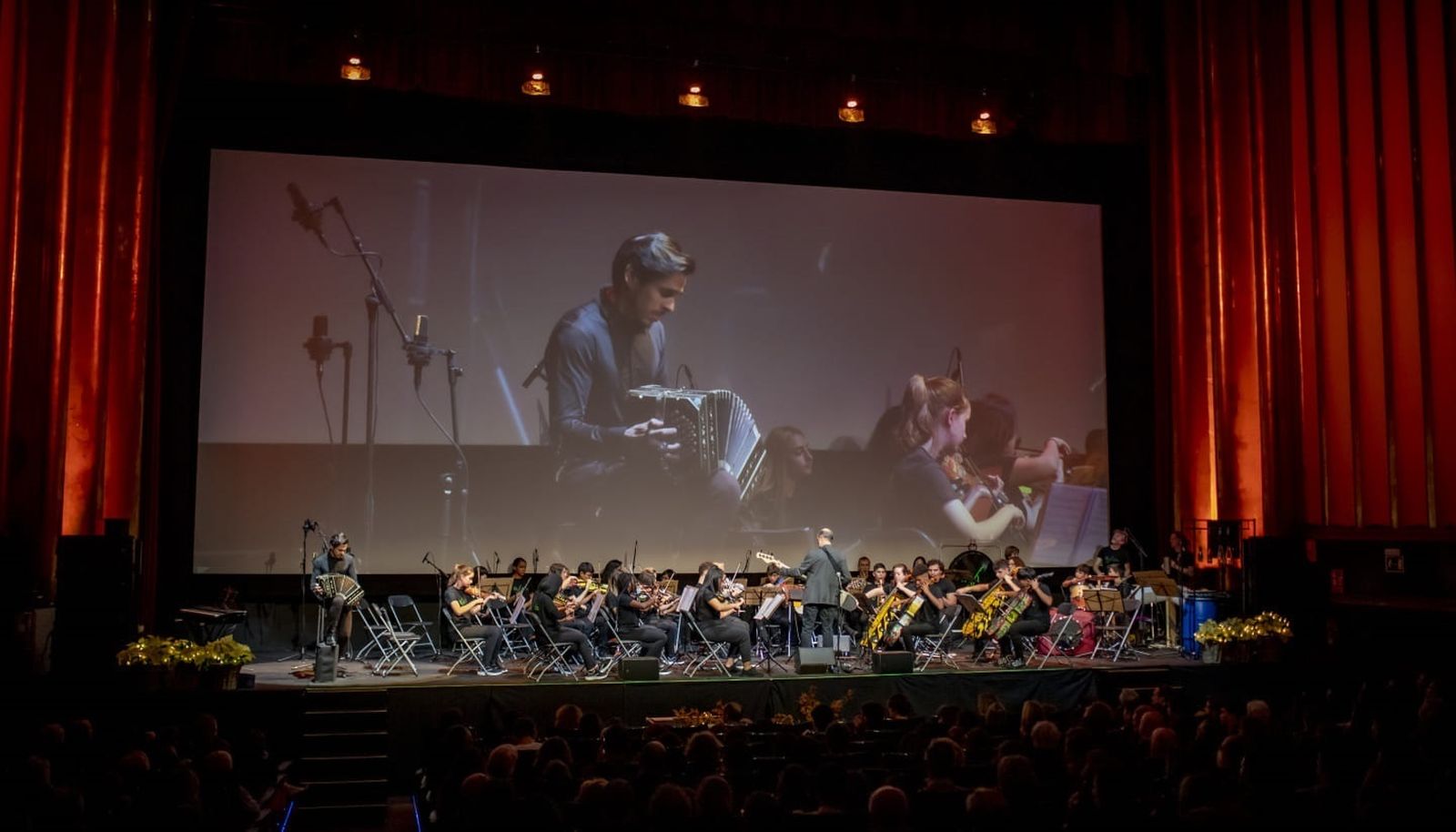 La orquesta de “La Música del Reciclaje” ofrecerá su concierto navideño solidario en el Gran Teatro CaixaBank Príncipe Pio