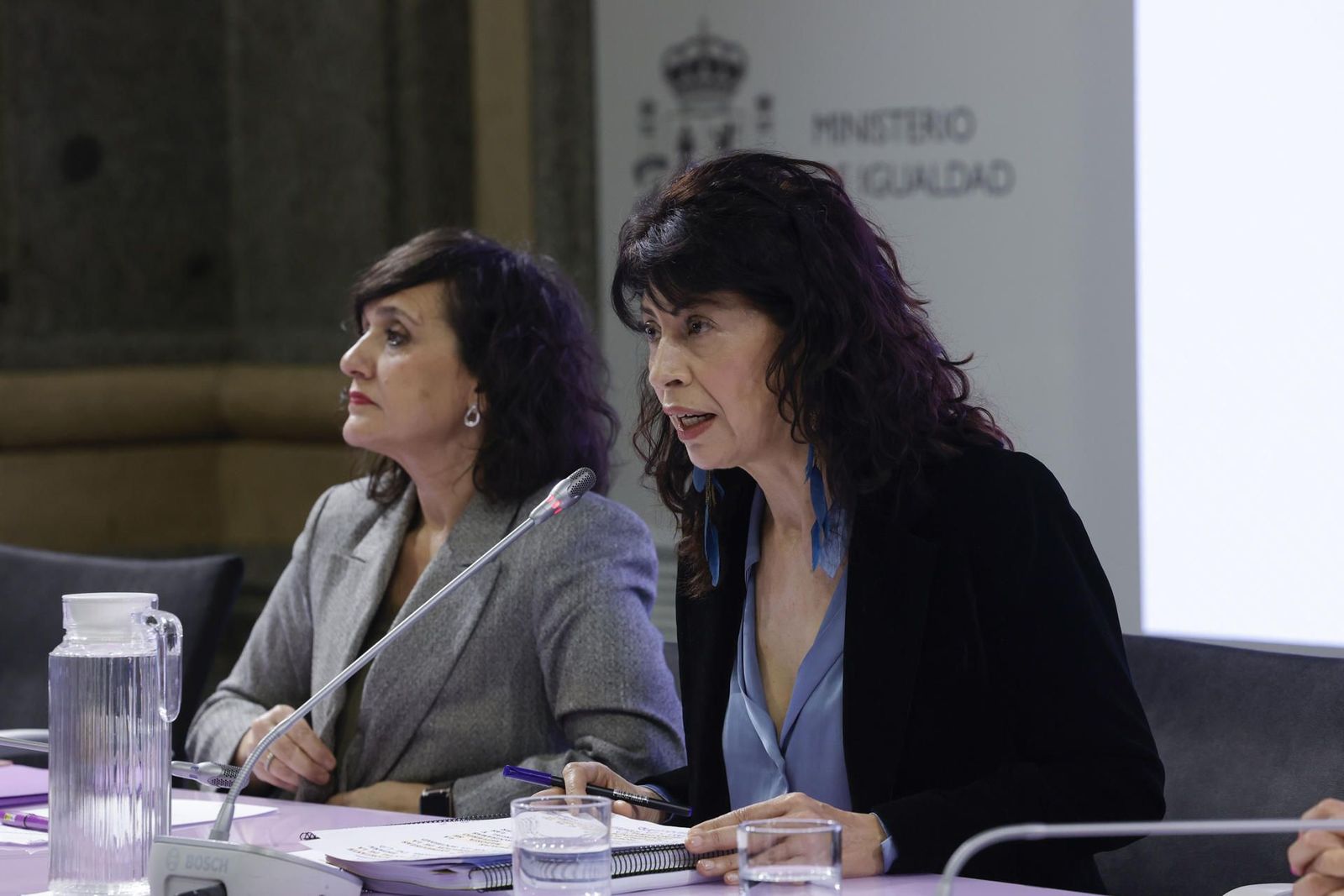 El 69% de los españoles considera la prostitución una forma de violencia contra la mujer