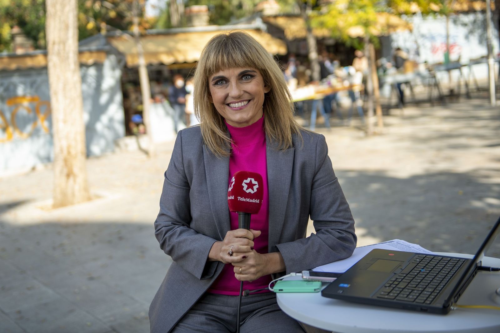 El Telenoticias 1 de Lourdes Maldonado, desde la Cuesta de Moyano