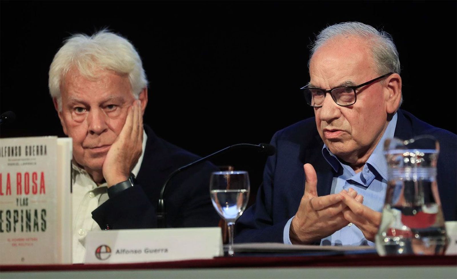 Felipe González y Alfonso Guerra piden no ceder al chantaje de las minorías