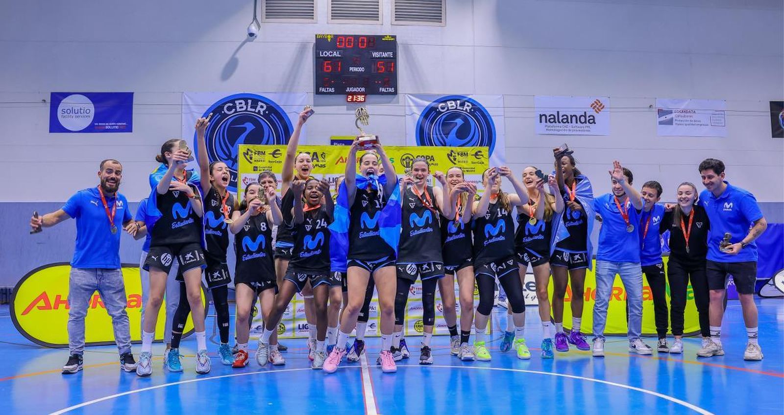 Estudiantes infantil femenino