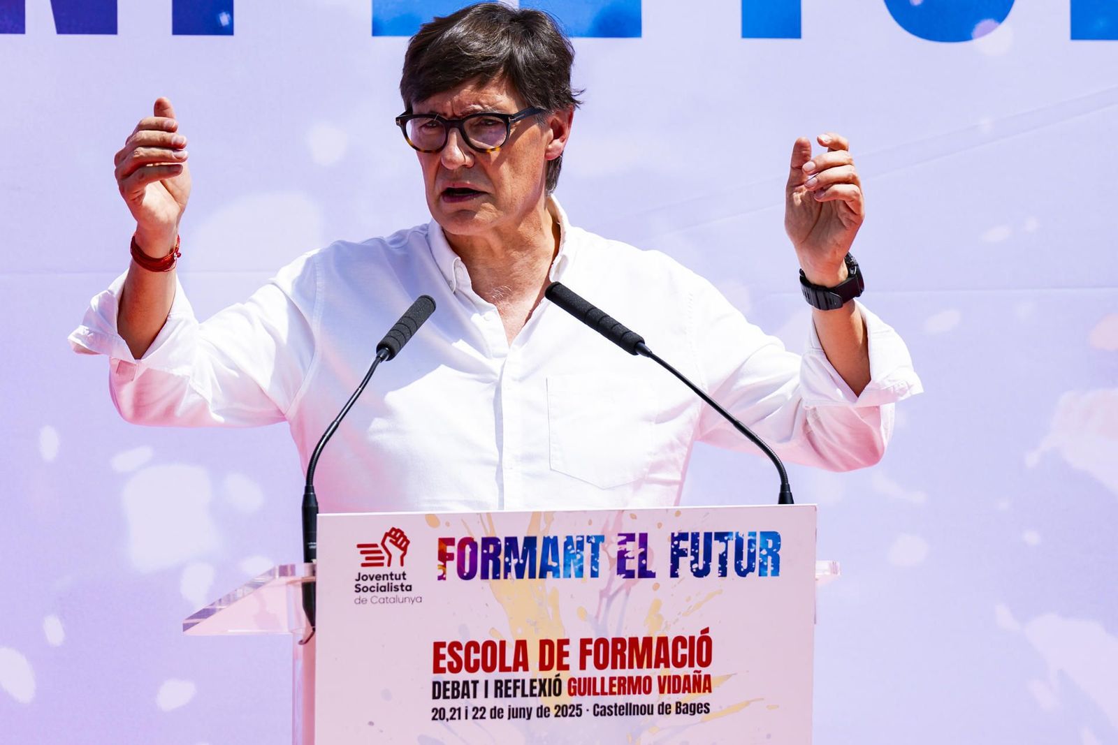 Illa llama a la izquierda a "dar un paso al frente" y avisa: "La España plural es irreversible"