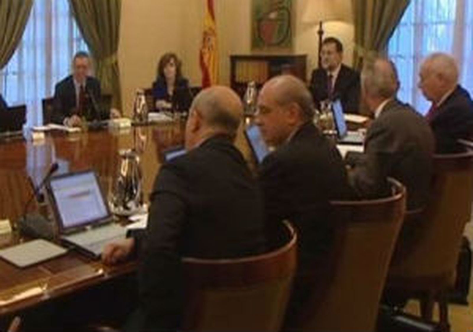 El Gobierno limitará hoy el uso de efectivo y aprobará más medidas contra el fraude