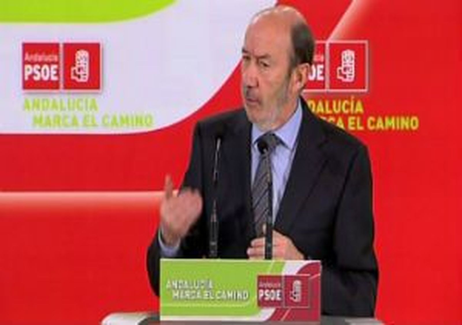 Rubalcaba señala Andalucía como "laboratorio de ideas" para el PSOE