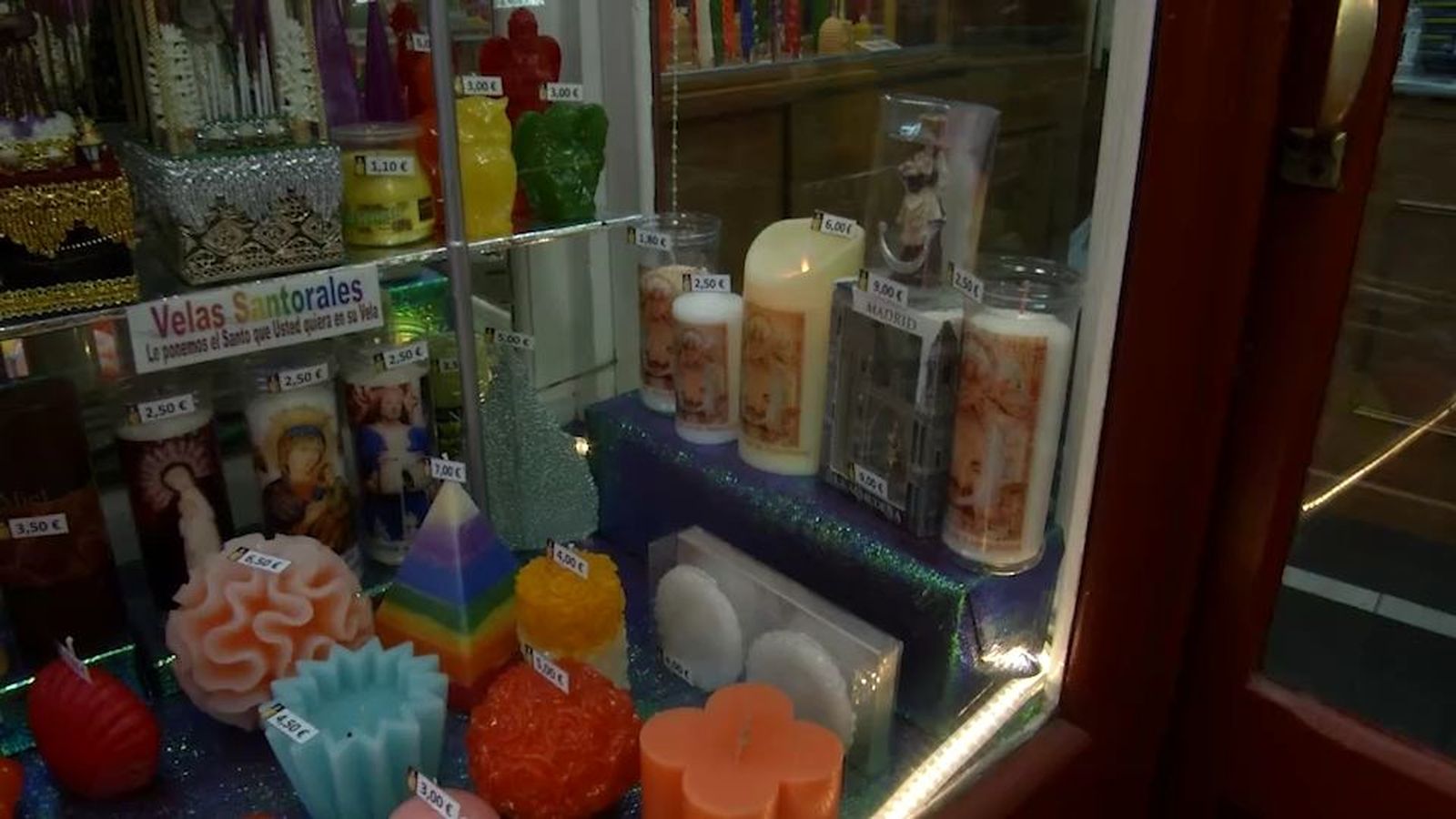 La Cerería Ortega, las velas más artesanales de Madrid, aumenta su producción por el Día de la Almudena