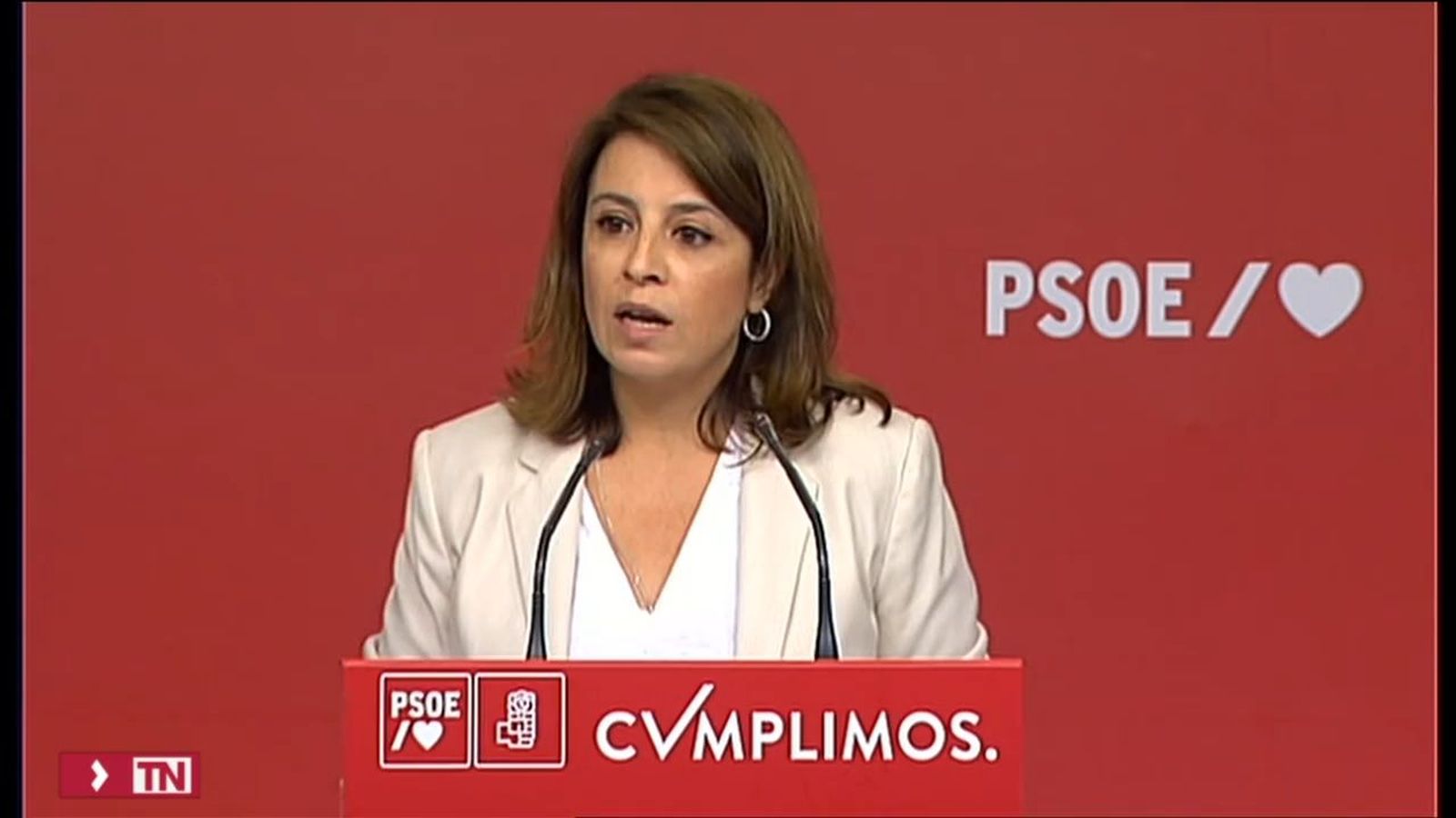 Lastra justifica su dimision por la dificultad de compaginar la exigencia de reposo por su embarazo con la intensidad que reclama dirigir el PSOE