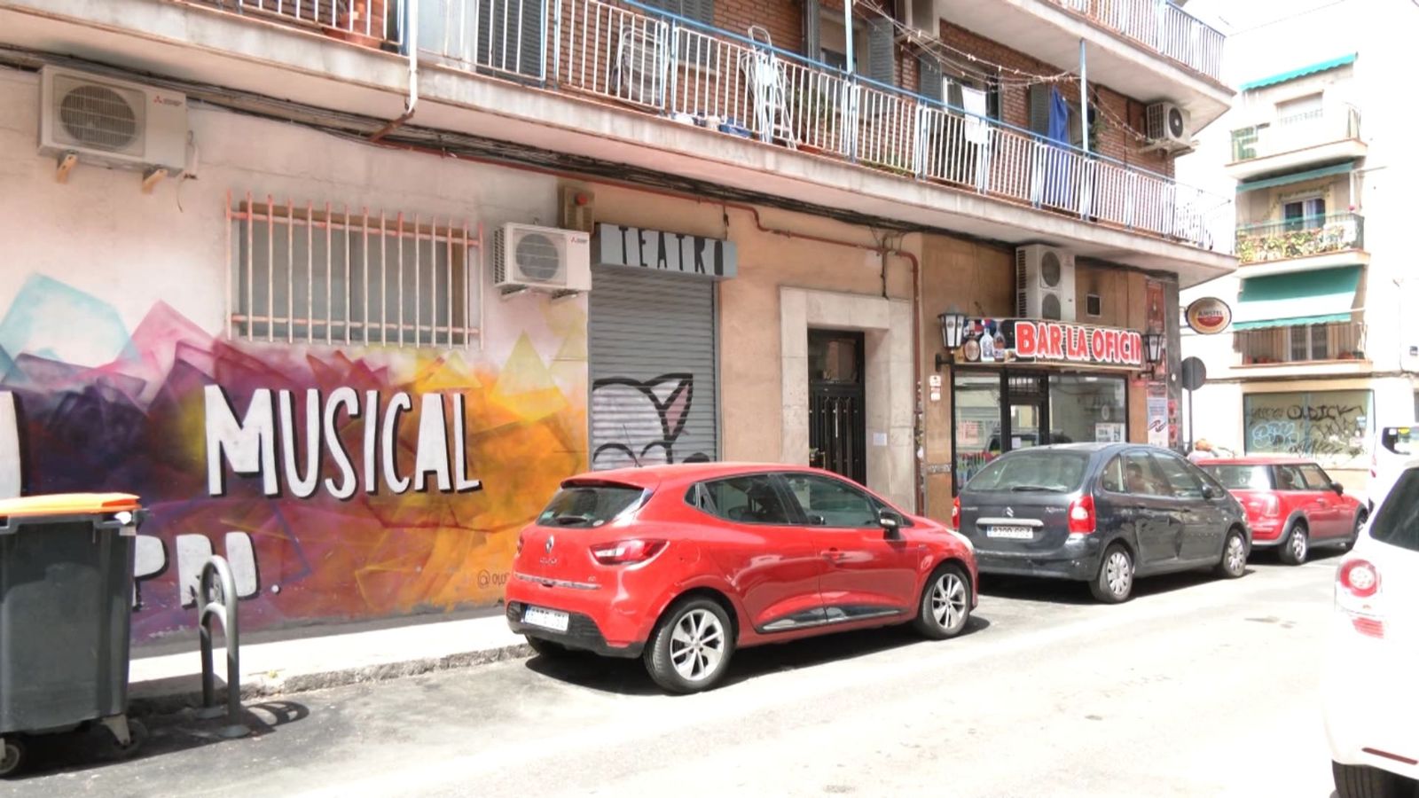 Peleas, orines, suciedad y robos por una discoteca conflictiva en Carabanchel