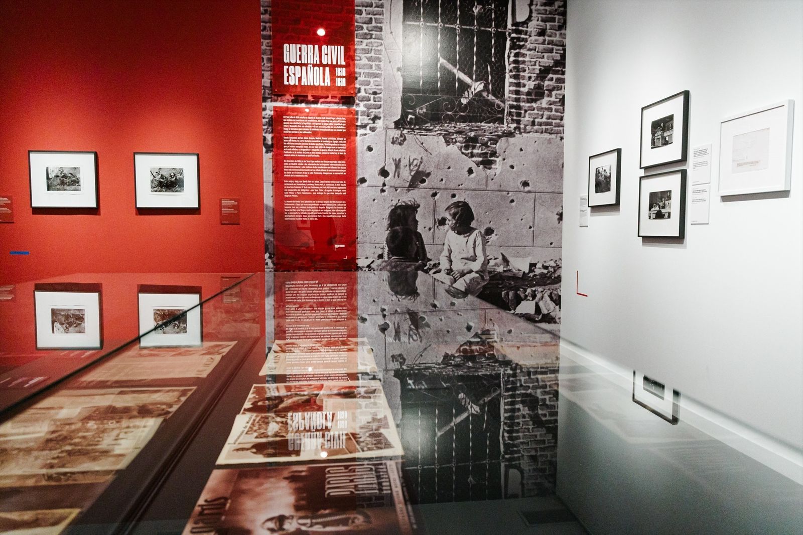 Exposición sobre el fotógrafo Robert Capa en Madrid