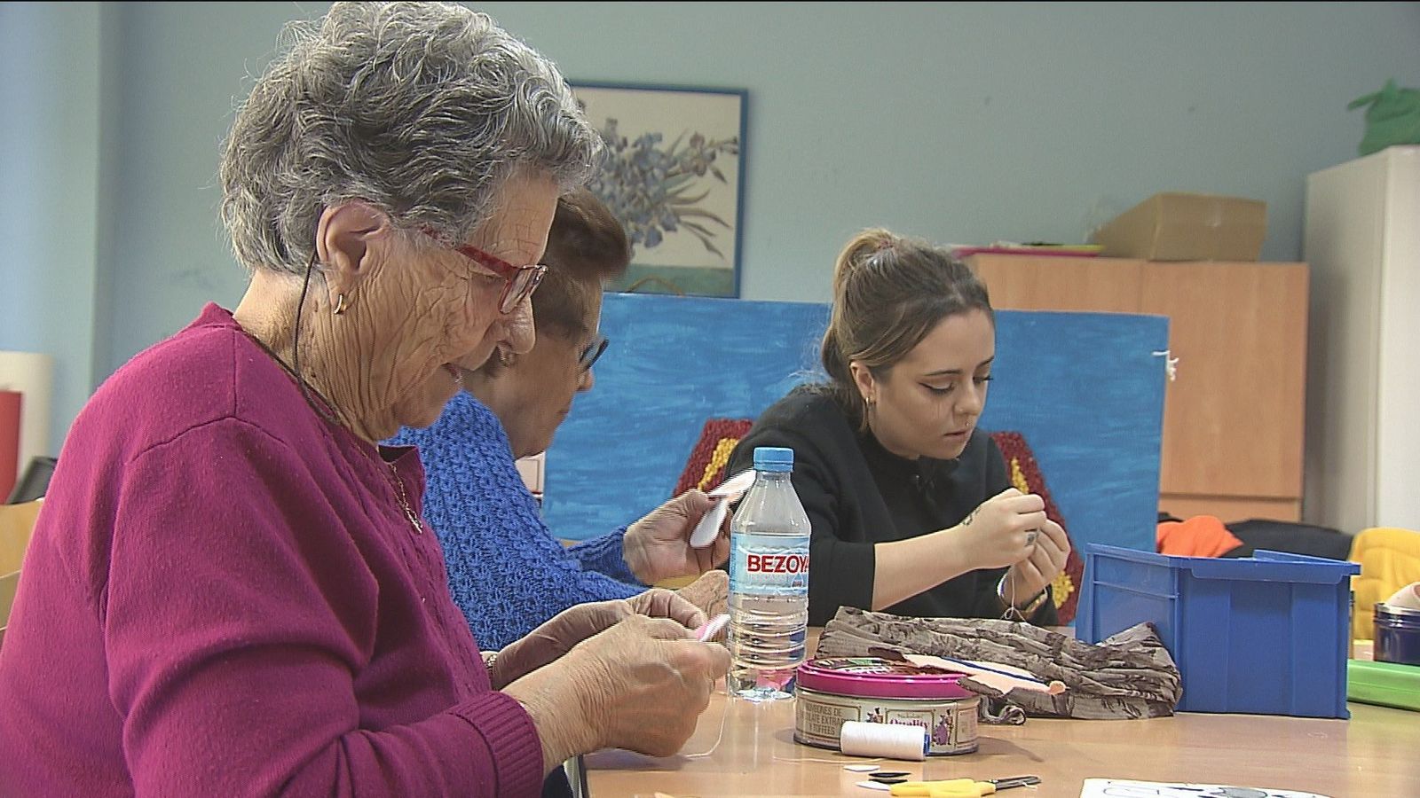 Los jóvenes de Algete expulsados del instituto realizan ayudas sociales