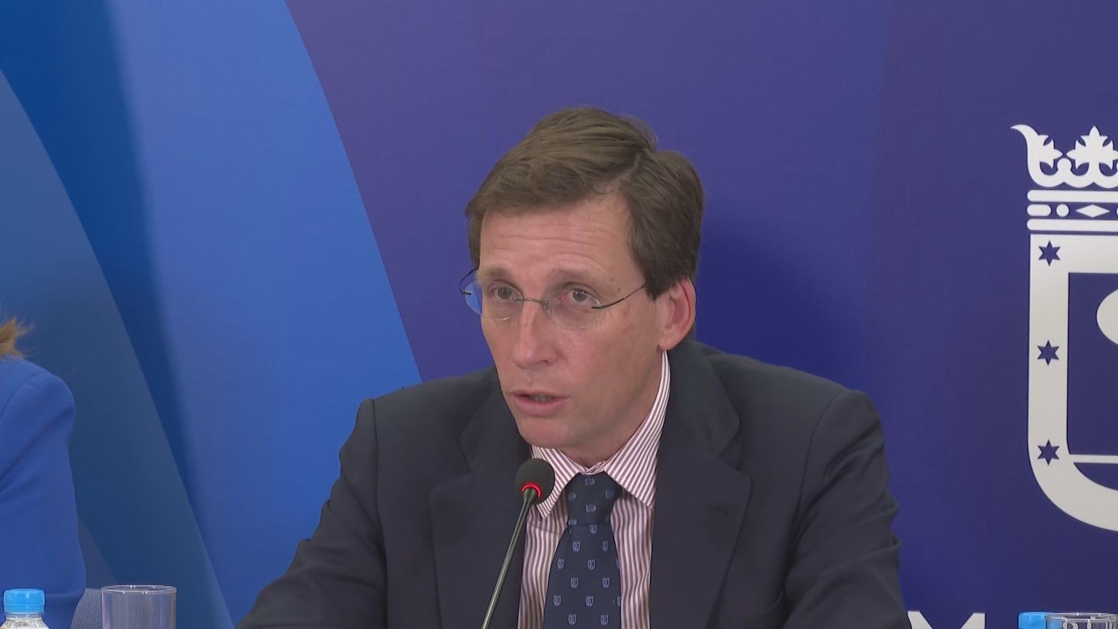 Almeida califica de "escandaloso" que el delegado del Gobierno minimice el problema de la okupación