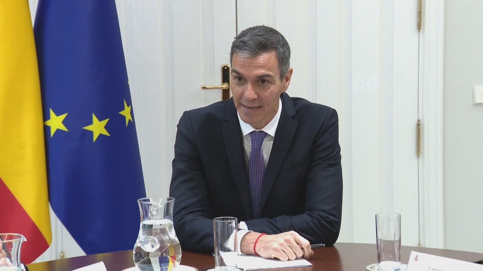 Los mensajes que comprometen a Sánchez en el funcionamiento de la trama de las cloacas