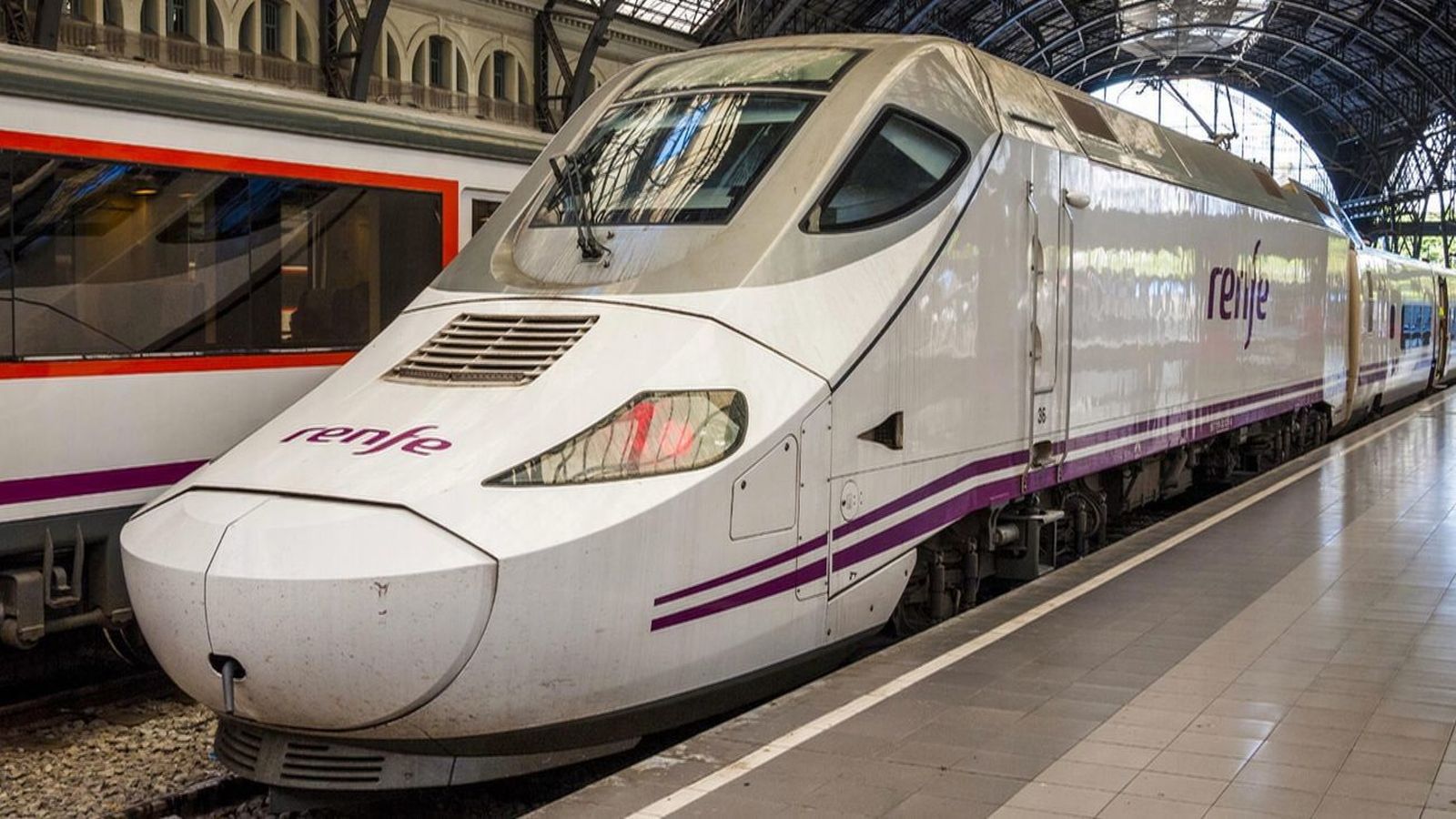 Los billetes del AVE 'Low Cost' empezarán a venderse el próximo lunes