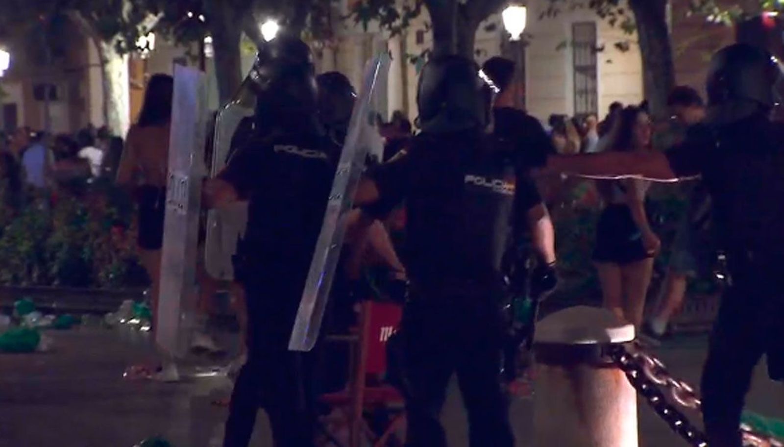 Disturbios en Alcalá de Henares, con ocho policías heridos leves y cuatro detenidos