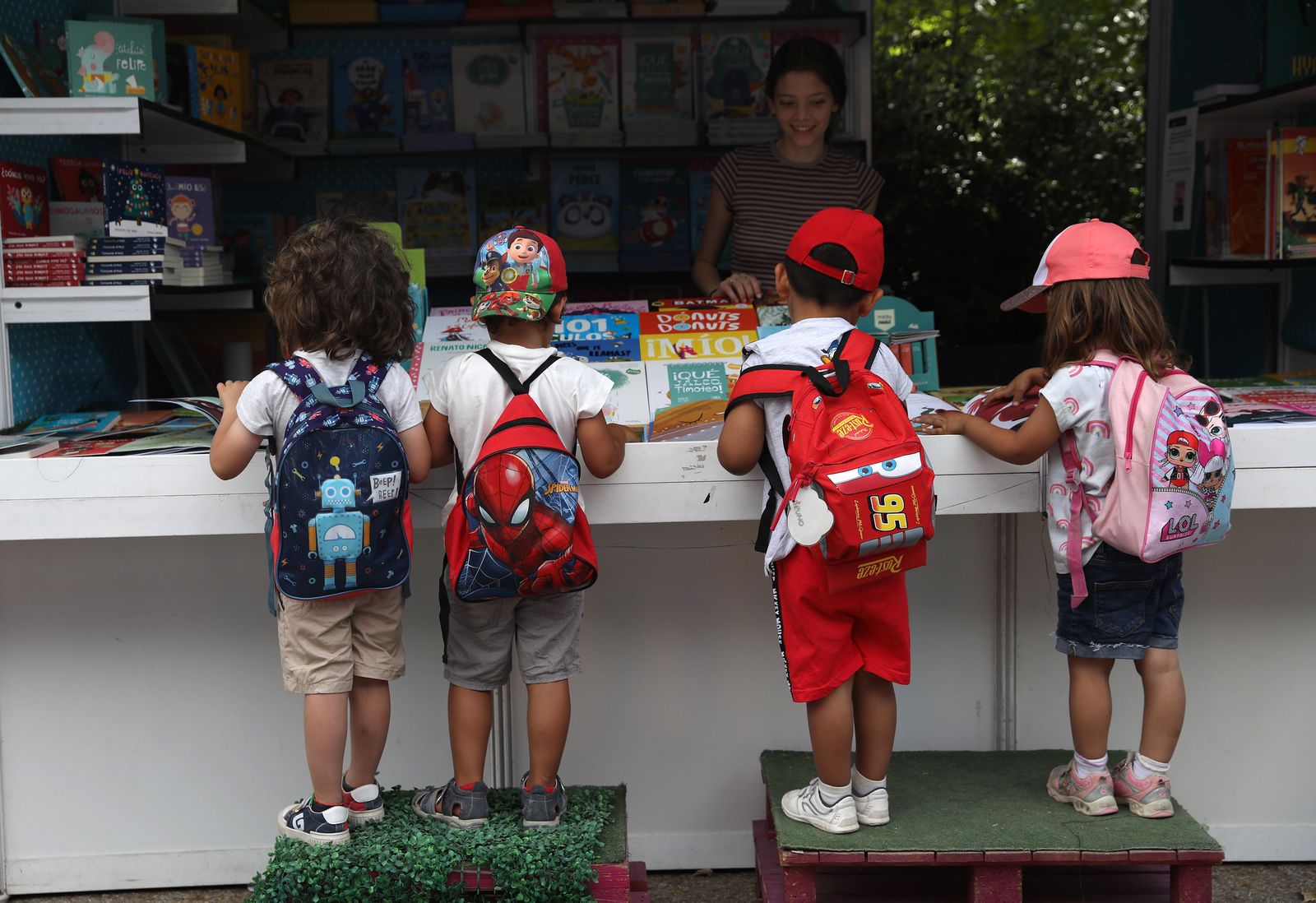 Niños en la FLM