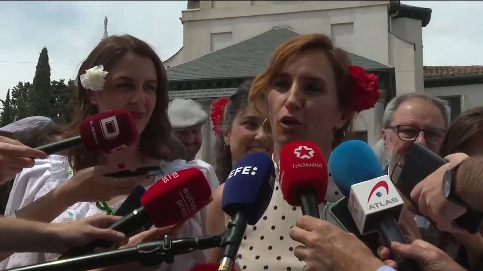 Los políticos madrileños también se van de verbena a la pradera