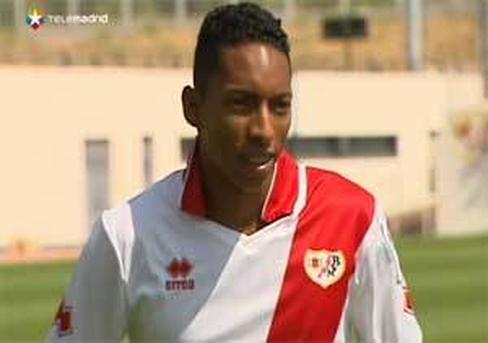 El colombiano Johan Mojica refuerza el lateral izquierdo del Rayo