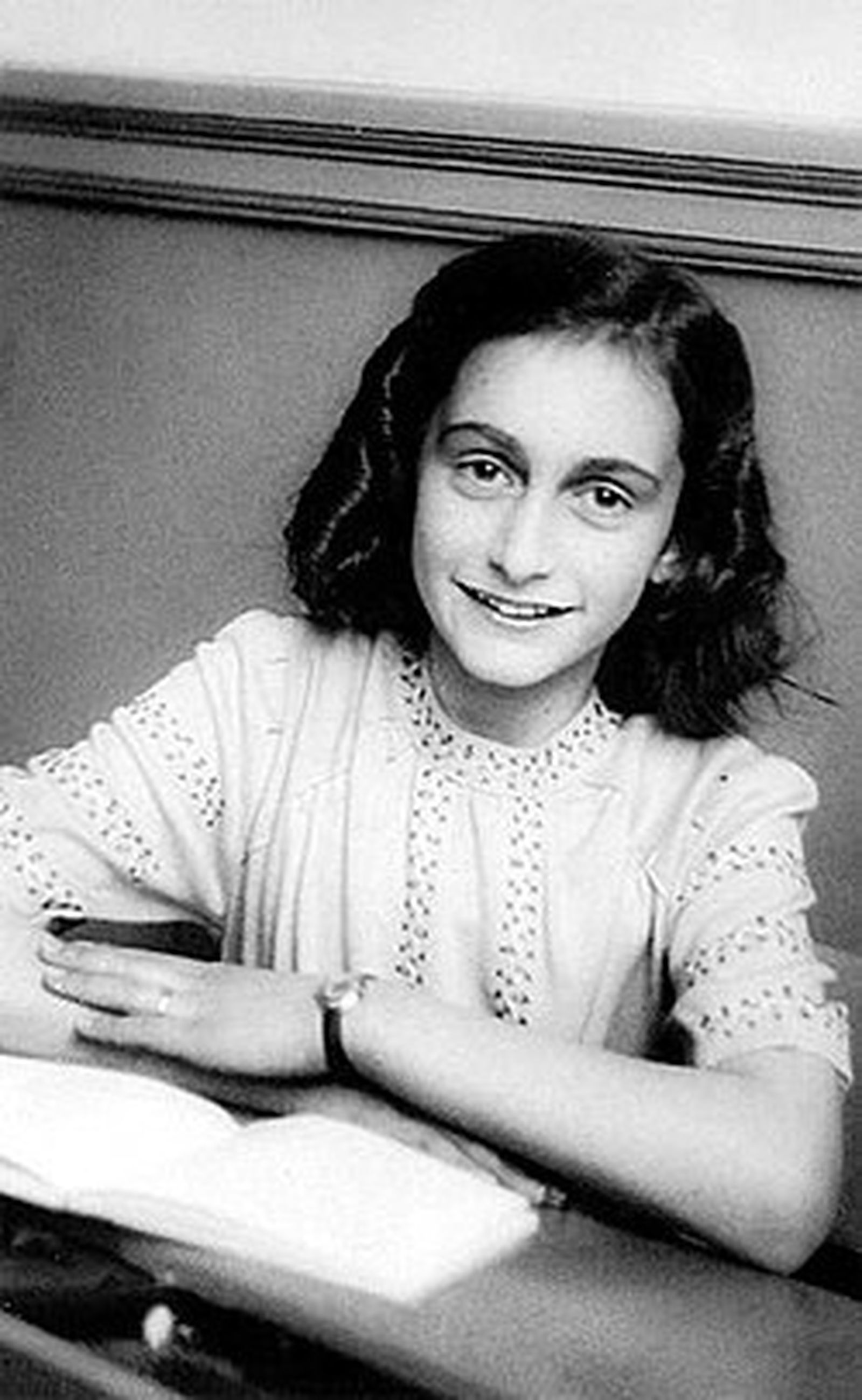 ANA FRANK